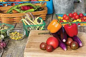 Heirloom Tomatoes Peppers Fresh Farm Produce